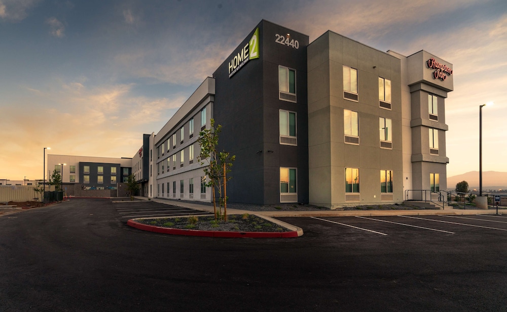 Hampton Inn Riverside March Air Force Base - photo 31