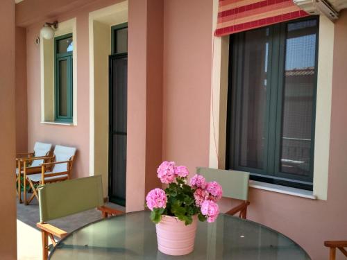 Sofokleous Apartment — 4-Star Luxury Hotel in Kavala, Greece