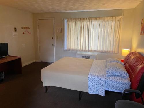 Driftwood Motel - photo 22
