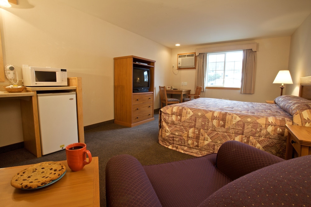 Cousins Country Inn - photo 45