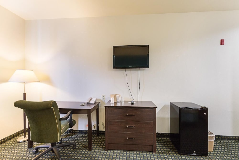 Budget Inn and Suites Texas - photo 6