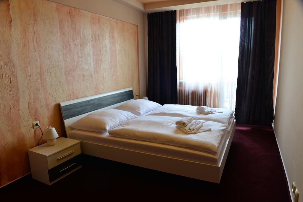 Hotel Ďumbier — Brezno — photo 2