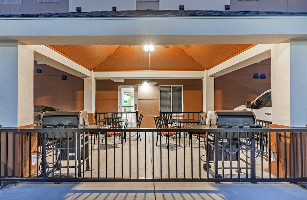 Candlewood Suites Houston Pasadena by IHG - photo 24
