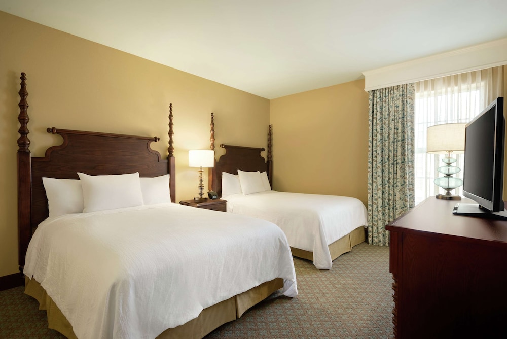 Embassy Suites by Hilton Savannah Historic District - photo 11
