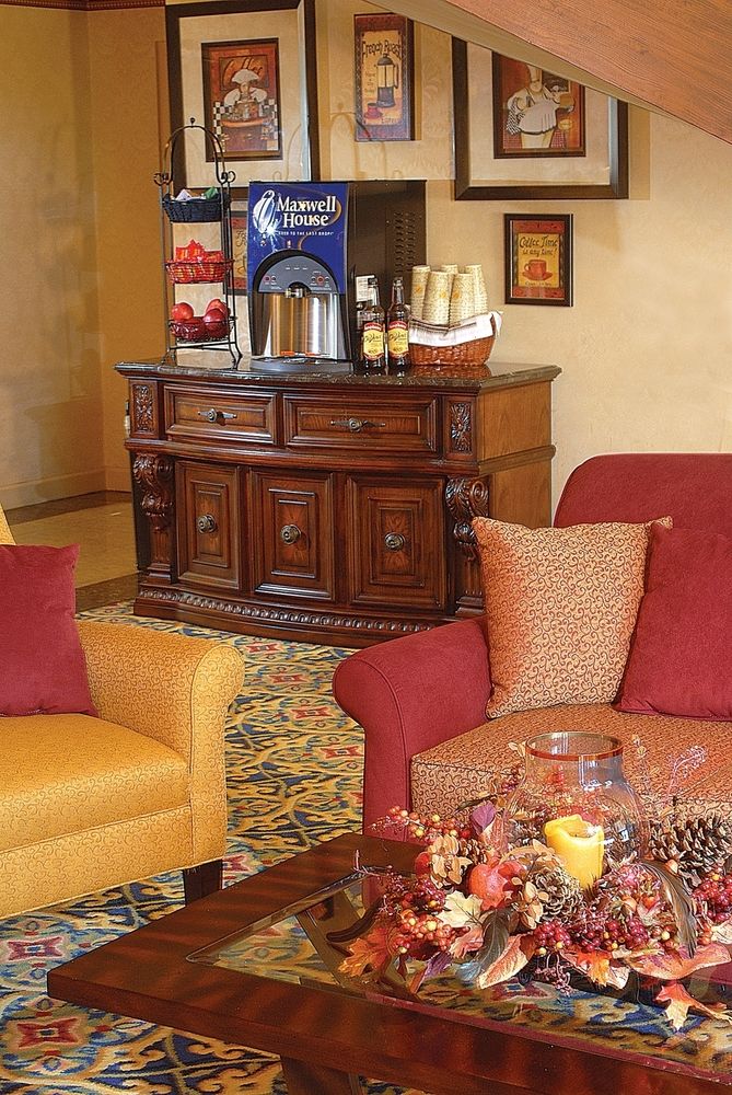 Point Plaza Suites at City Center - photo 11