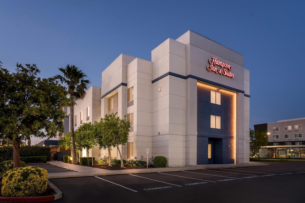 Hampton Inn & Suites Lathrop - photo 65
