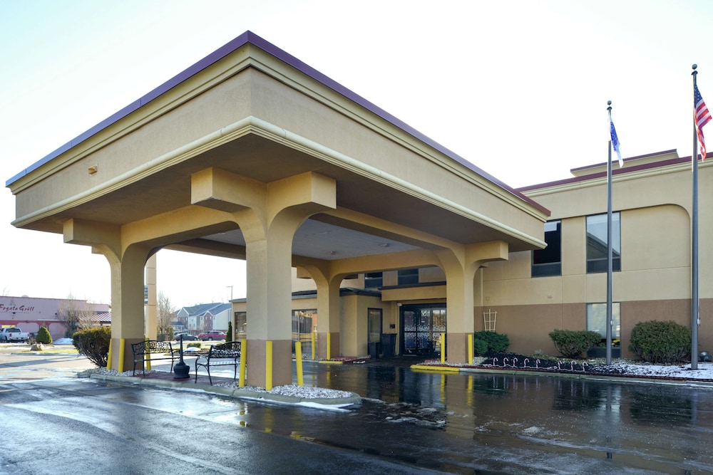 Hampton Inn Columbus East - photo 47