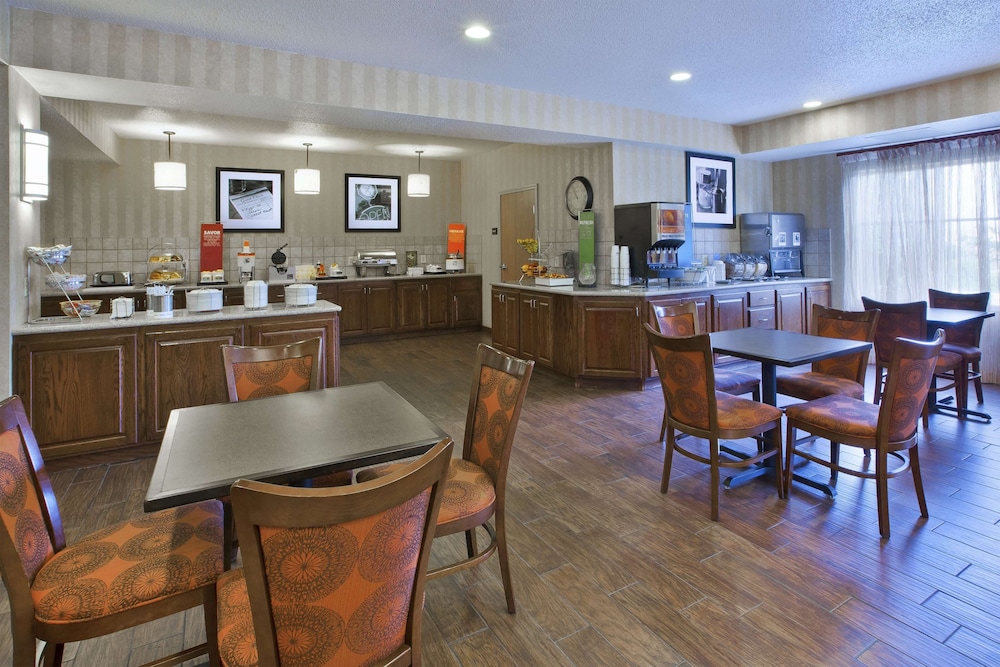Hampton Inn Pittsburgh Area Beaver Valley CenterTownship - photo 19
