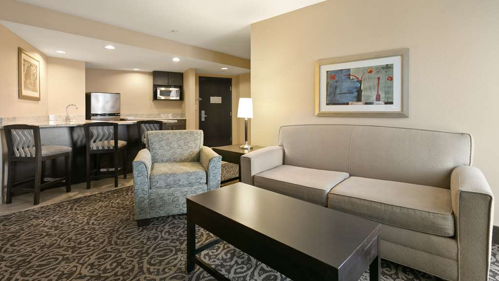 Best Western Plus Las Vegas South Henderson - photo 21
