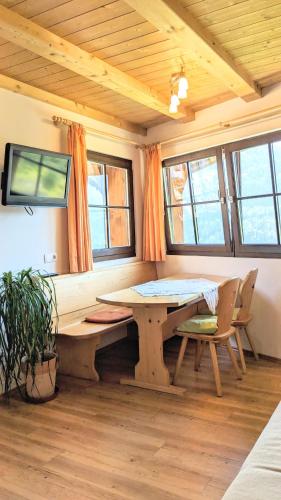 Hofer Hof - carbon neutral hotel in Velturno
