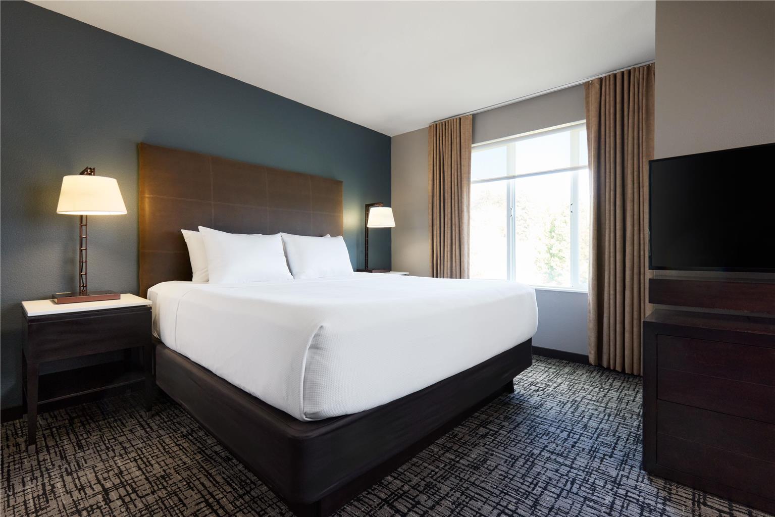 Hyatt House Seattle Bellevue - photo 30