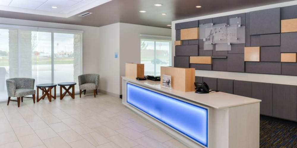 Holiday Inn Express Alliance by IHG - photo 33
