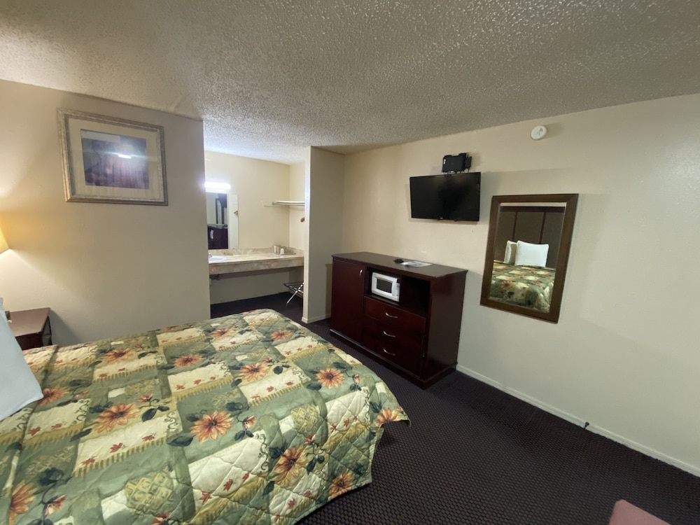 Century inn motel - photo 6