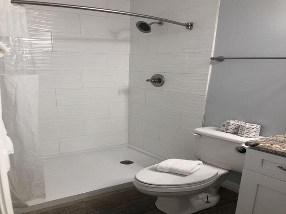 Beachgate CondoSuites and Oceanfront Resort - photo 168