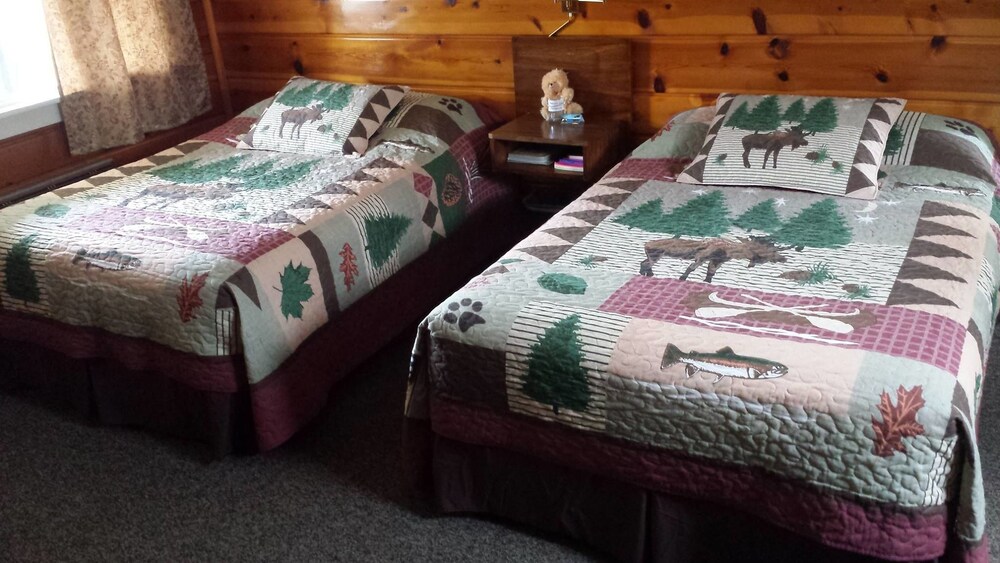 Bear Paw Inn - photo 2