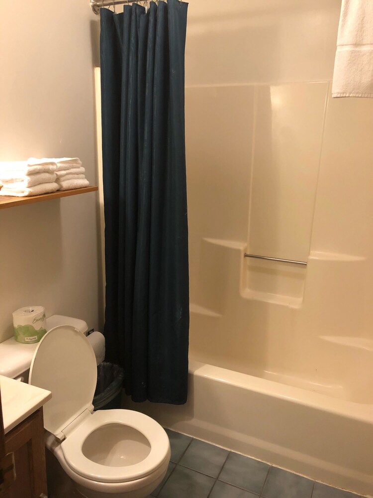 Sara Placid Inn & Suites - photo 57