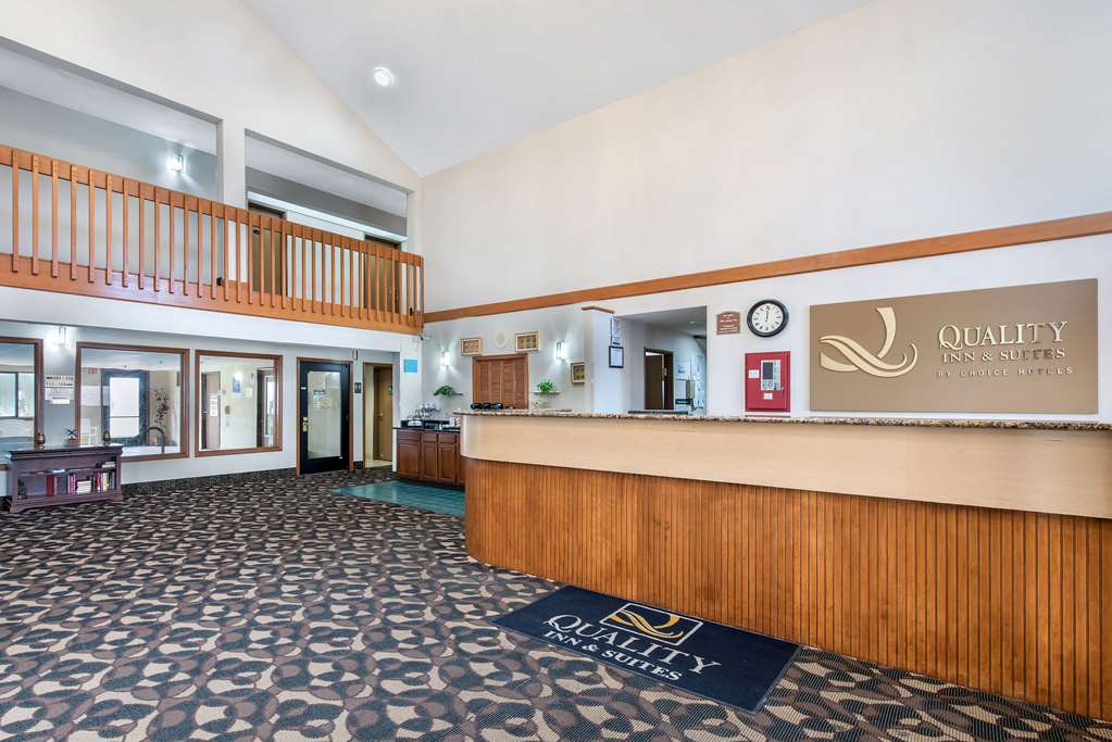 Quality Inn & Suites Lebanon I 65 - photo 3