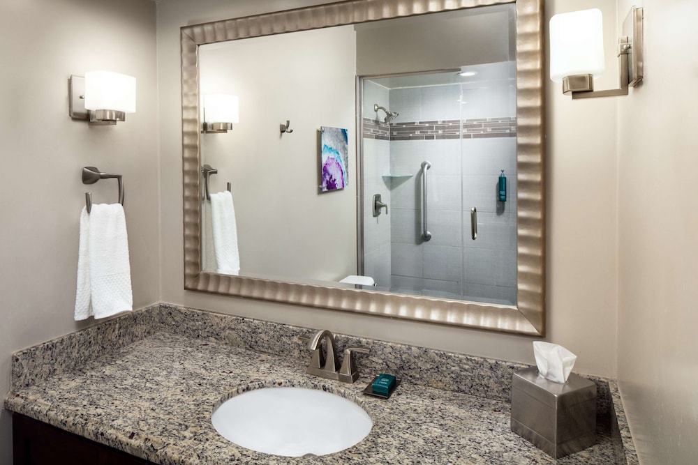 DoubleTree by Hilton Phoenix Mesa - photo 62