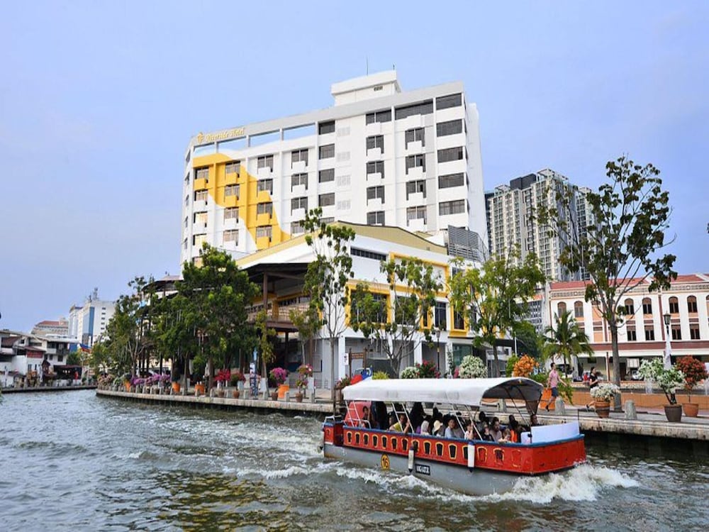 Sunday Malacca Formerly Tun Fatimah - last minute hotel in Malacca