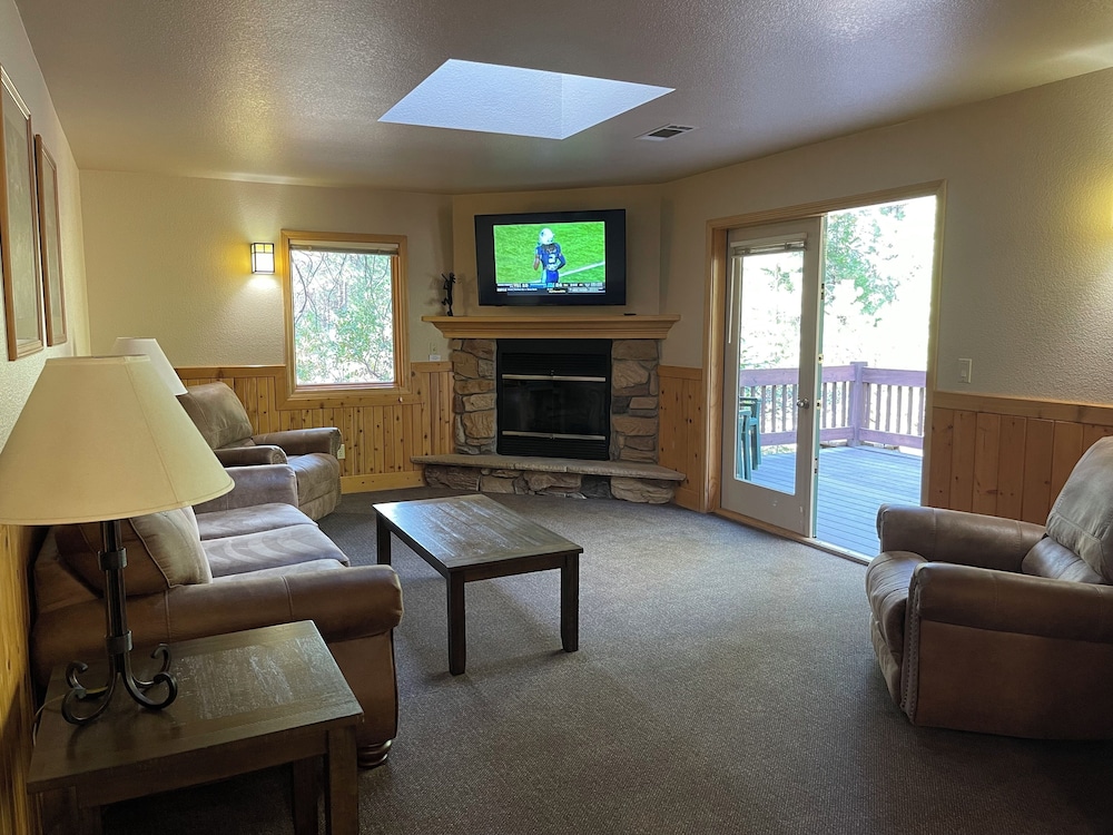 Mount Shasta Resort - photo 30
