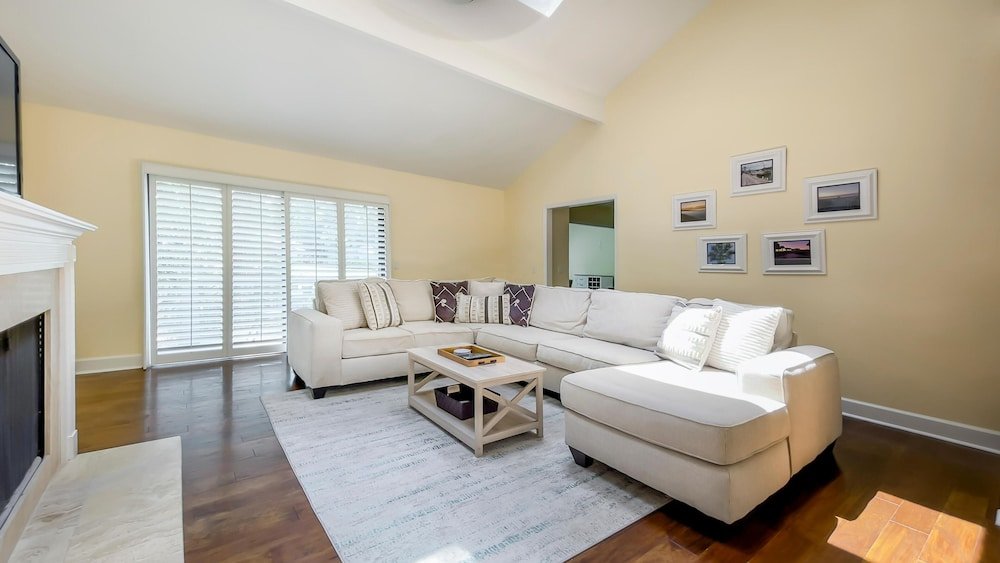 6995 Muirfield Villa at The Sea Pines Resort - photo 5