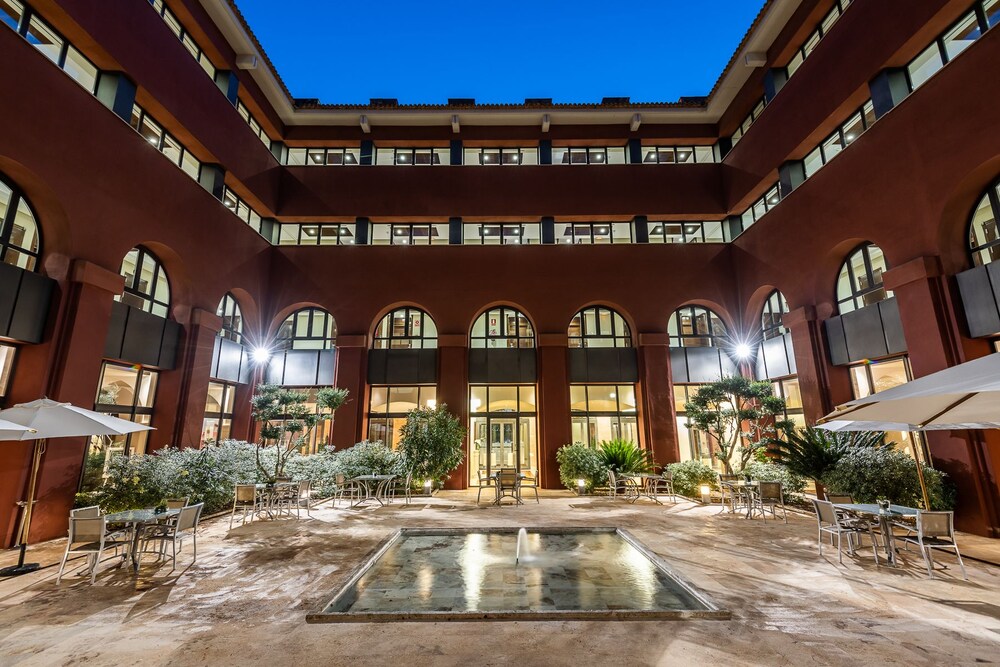 Intur Alcazar de San Juan — hotel in Alcazar De San Juan