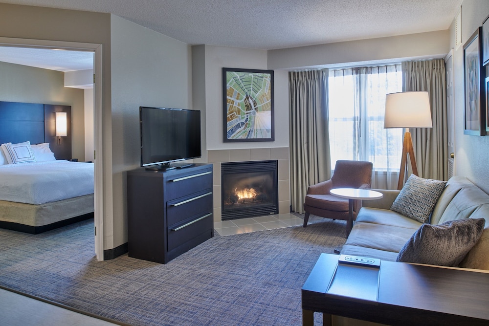 Residence Inn by Marriott Detroit Novi - photo 14