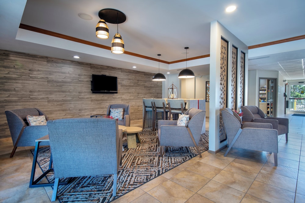 Candlewood Suites Buffalo Amherst by IHG - photo 29