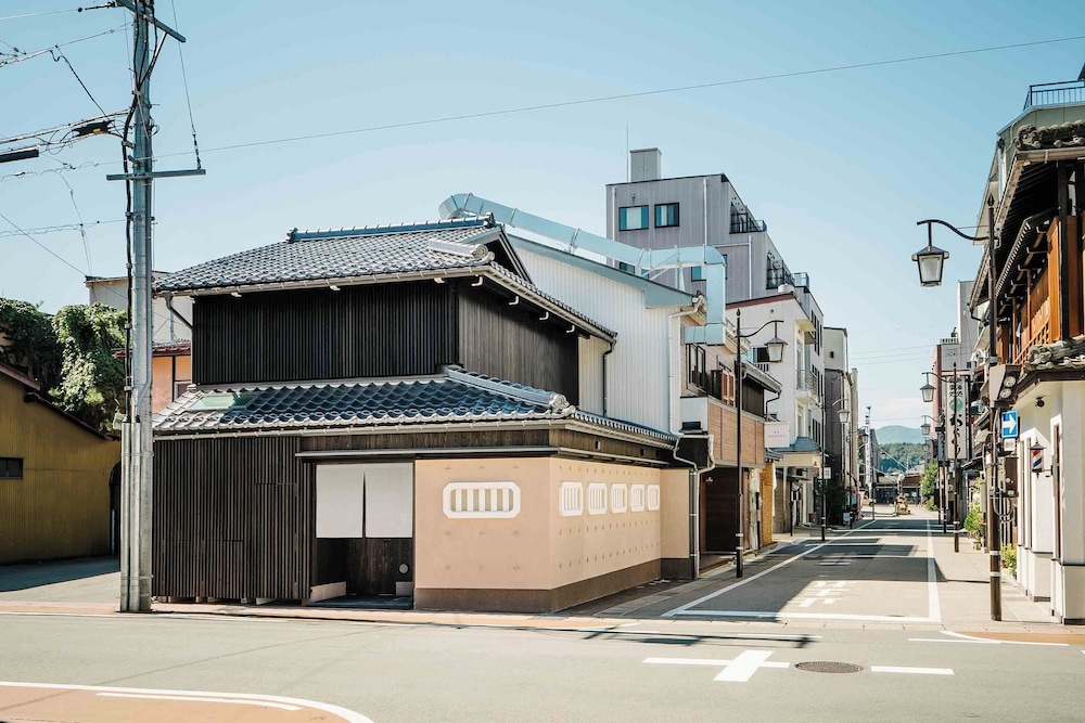 Ichika Machiya Holiday House — 4-Star Luxury Hotel in Takayama, Japan