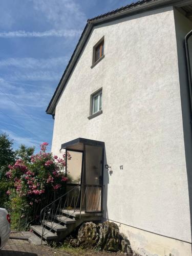 Monteurzimmer oder WG Zimmervermietung in traumhafter Lage — hotel in Laufenburg