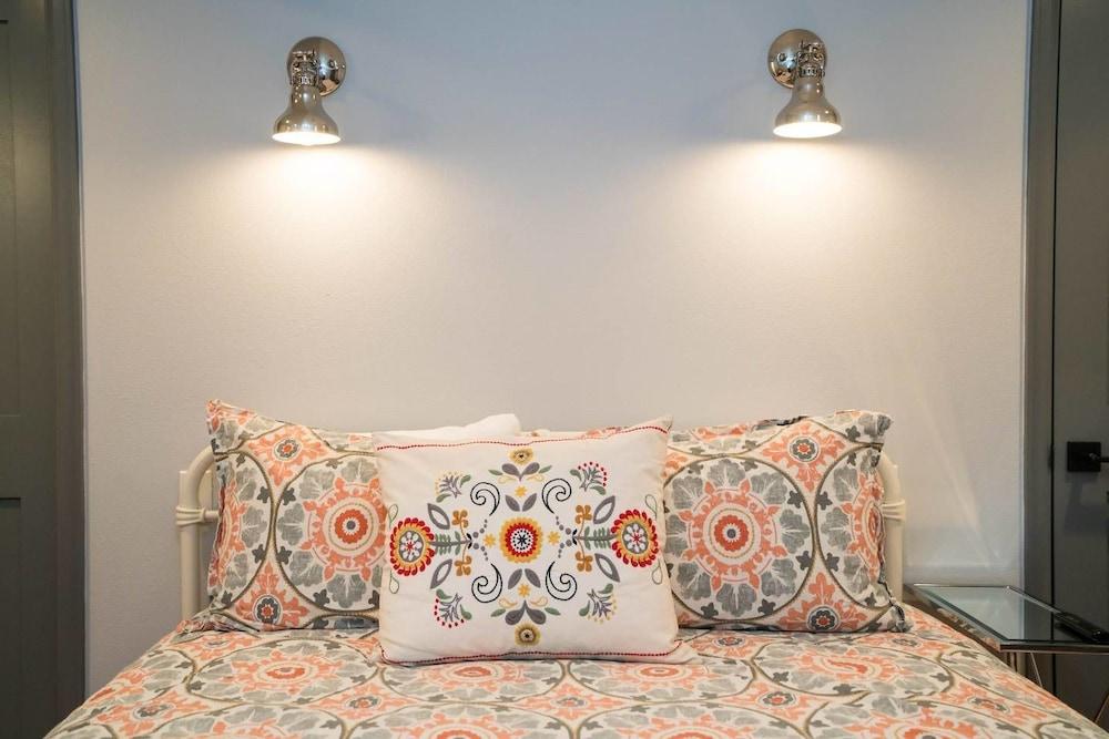 The Sophisticated Boho Escape Perfect for Two - photo 5