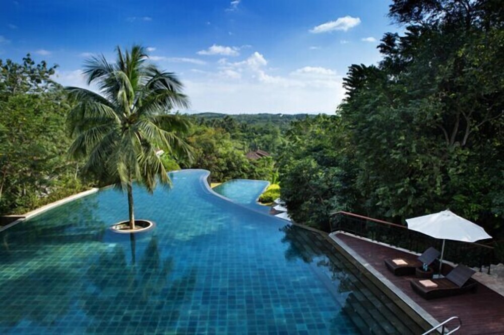 Narada Resort & Spa Qixian Mount in Baocheng, People's Republic of China