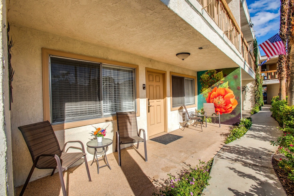 Inn at Deep Canyon - photo 39