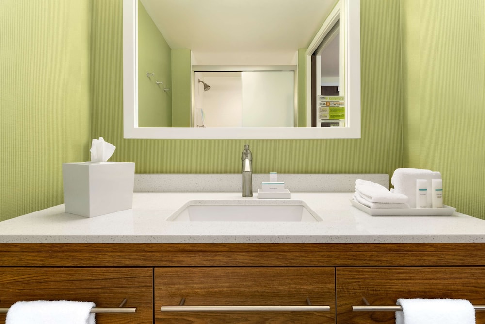 Home2 Suites by Hilton Cleveland Beachwood - photo 17