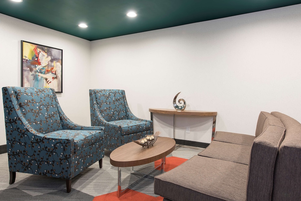 Homewood Suites by Hilton Cleveland Sheffield - photo 5