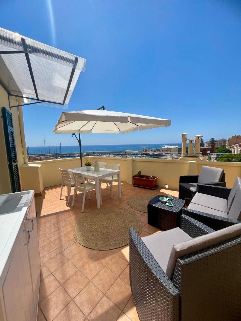 Casa Vacanze la Terrazza — 4-Star Luxury Hotel in San Remo, Italy