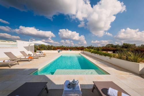 Dimora Solaris 6 Emma Villas — 4-Star Luxury Hotel in Ugento, Italy