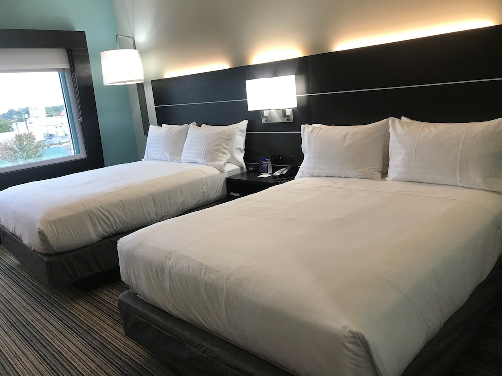 Holiday Inn Express & Suites Greenville SE Simpsonville by IHG - photo 29