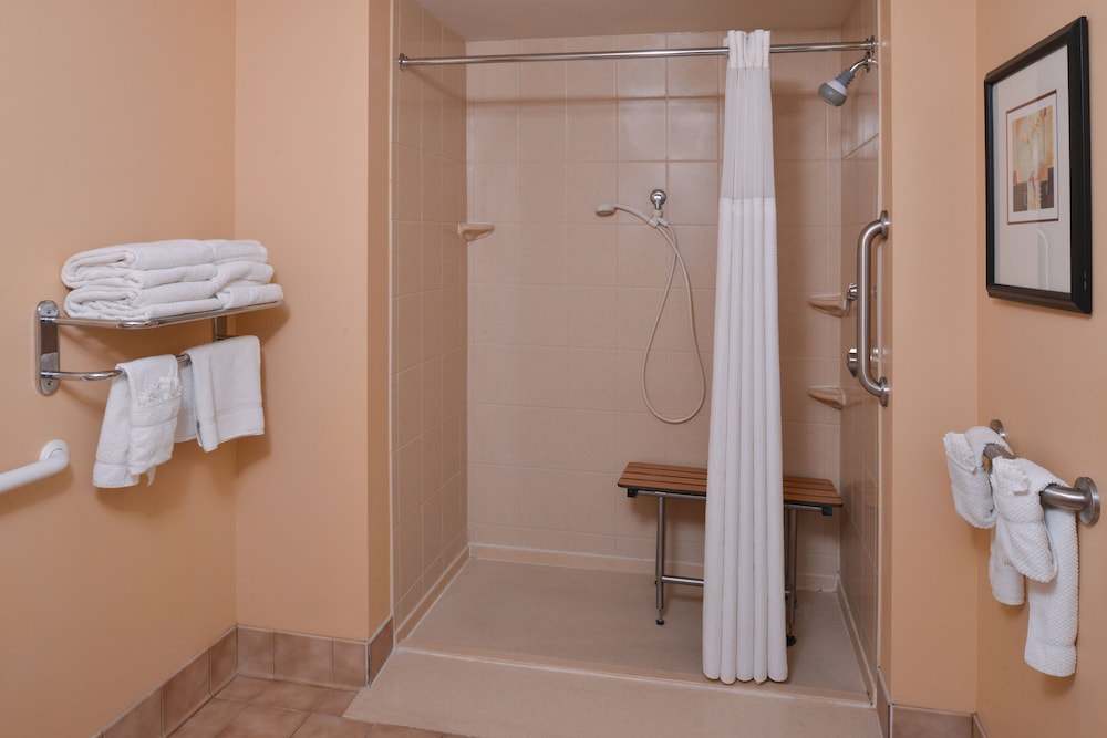 Staybridge Suites Indianapolis Airport by IHG - photo 31