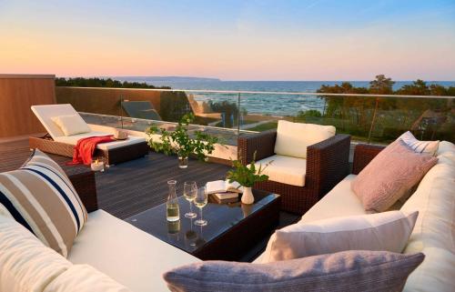 Strandresort Prora Penthouse 504 mit Dachterrasse — 4-Star Luxury Hotel in Ostseebad Binz, Germany