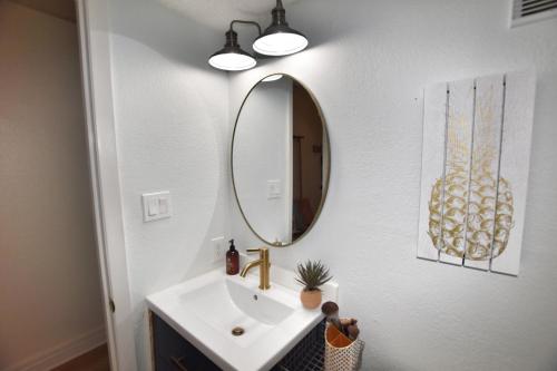 0407 Waters Edge Resort 1 Bedroom Condo by RedAwning - photo 26