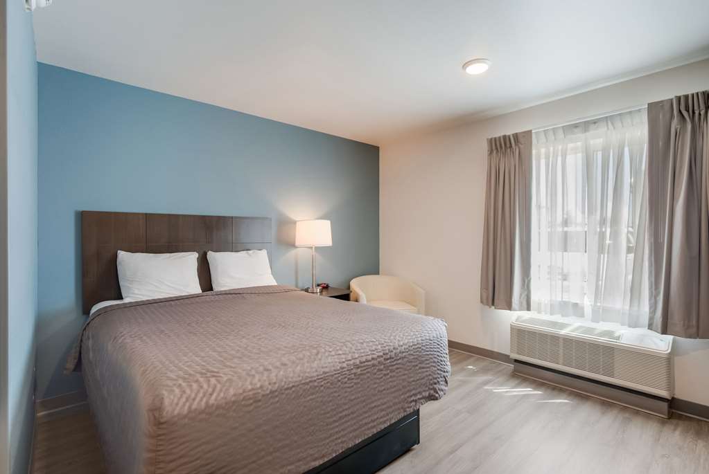 WoodSpring Suites Smyrna La Vergne - photo 14
