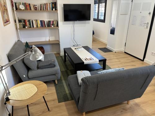 A And R Apartamento Margarita Iii 21144687 — San Sebastian De Los Reyes