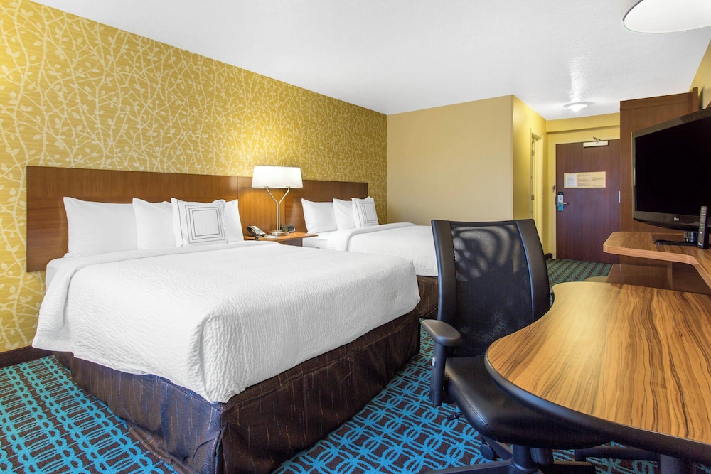 Fairfield Inn & Suites by Marriott Santa Fe - photo 9