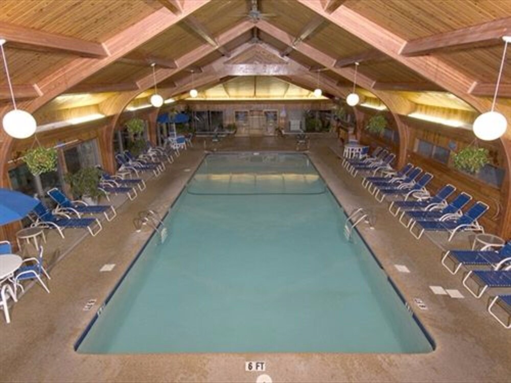 Bob Timberlake Inn at Chetola Resort - photo 18