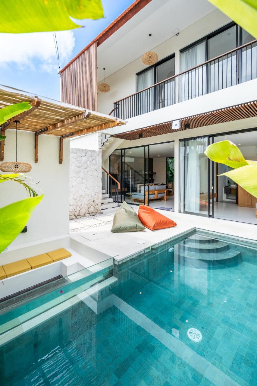 The Oasis at Dhara Canggu Brand New Villa with Modern Comforts — 4-Star Luxury Hotel in Canggu, Indonesia