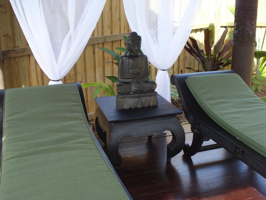 Belle Escapes Villa Kintamani — 4-Star Luxury Hotel in Palm Cove, Australia