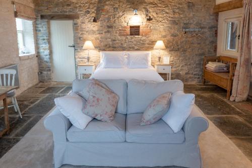 The Barn at Amberwell — 4-Star Luxury Hotel in Shepton Mallet, United Kingdom