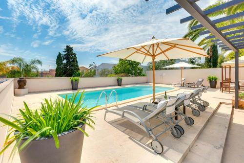Guesthouse Palma Adults Only by Priorityvillas — 4-Star Luxury Hotel in Palma, Spain