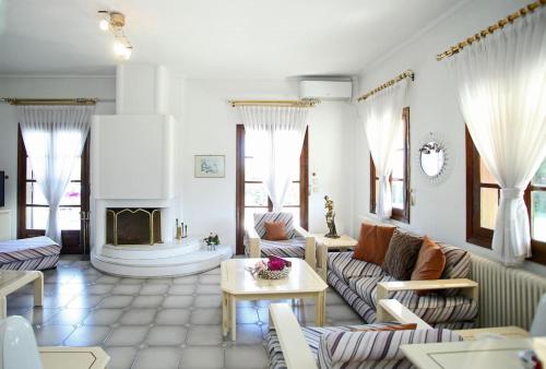 Villa Aurora — Afytos — photo 5